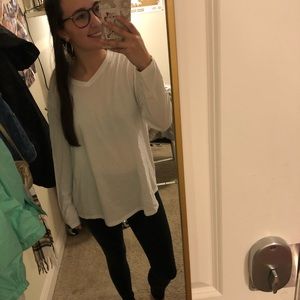 V neck long sleeve t shirt